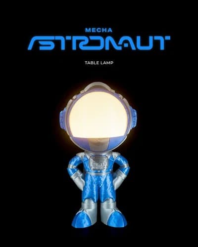 Luminária com tema astronauta